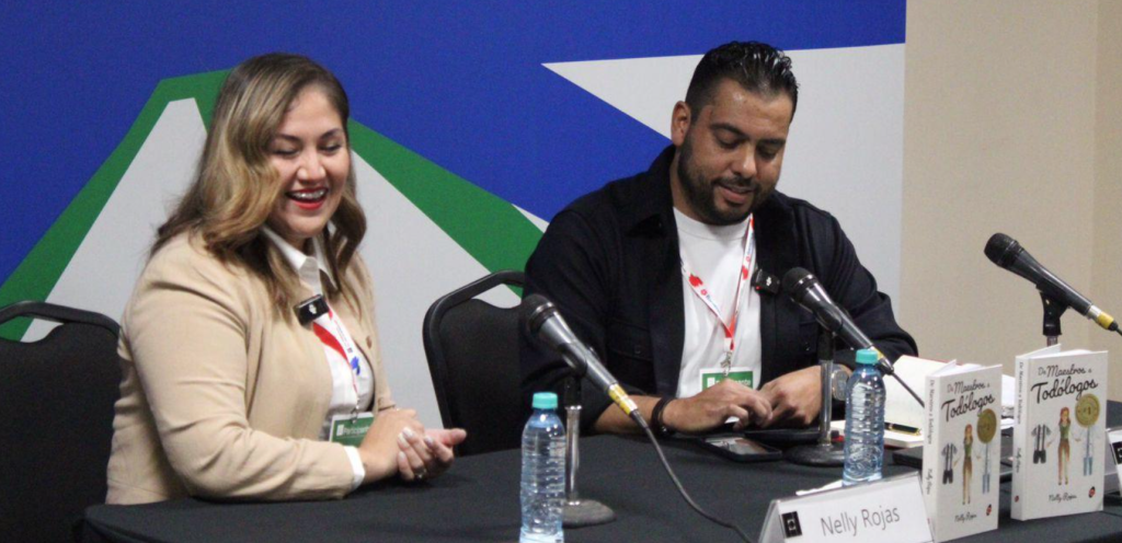 Nazly Rojas Ofrece Nallely Rojas “Anécdotas de clase” - Guadalajara