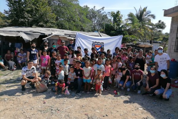 POSADA UNIVA VALLARTA - NIÑOS COL. MAGISTERIO 2