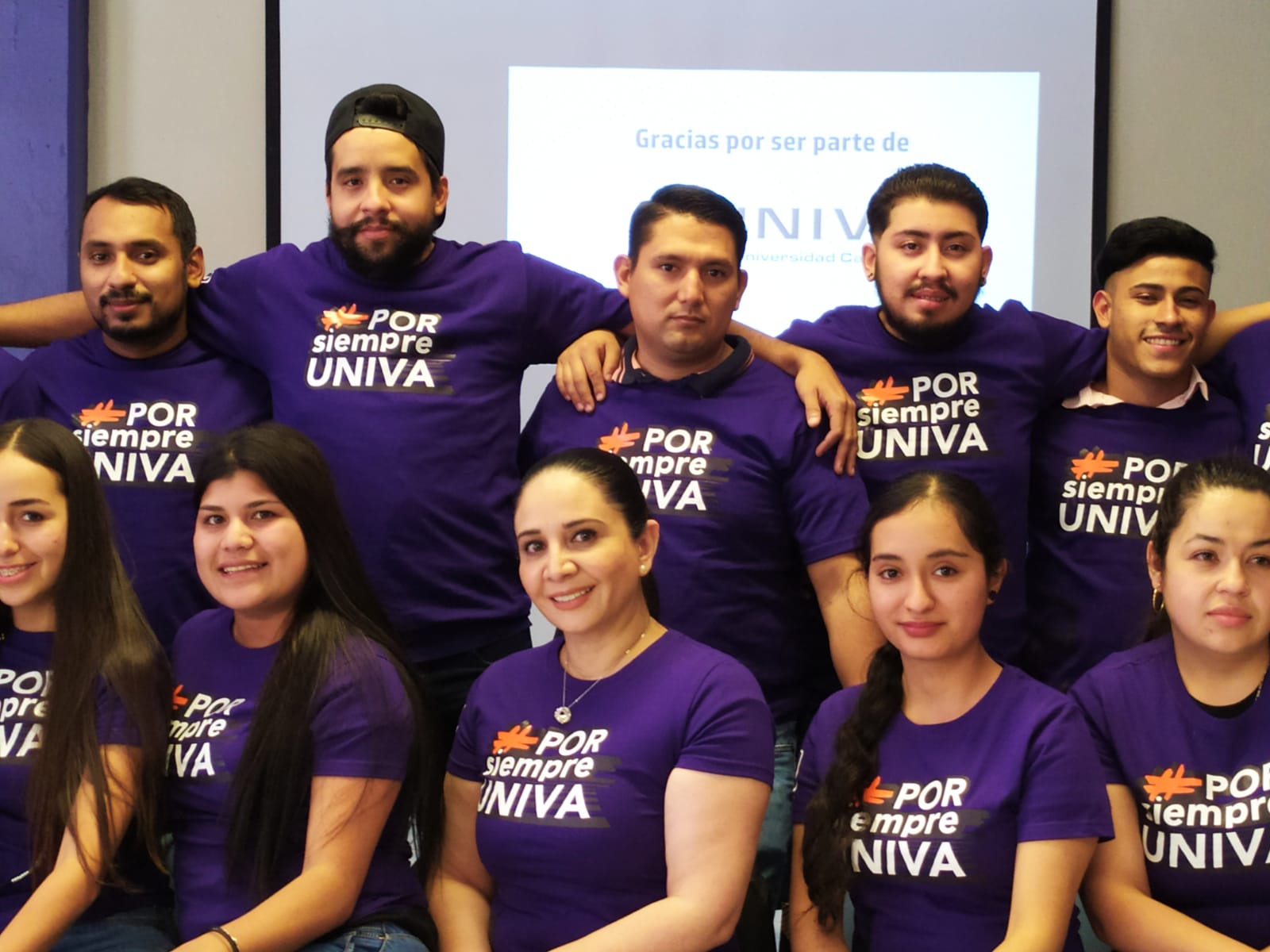 Alumnos próximos a graduar vivieron un momento de diálogo  y convivencia en UNIVA Uruapan