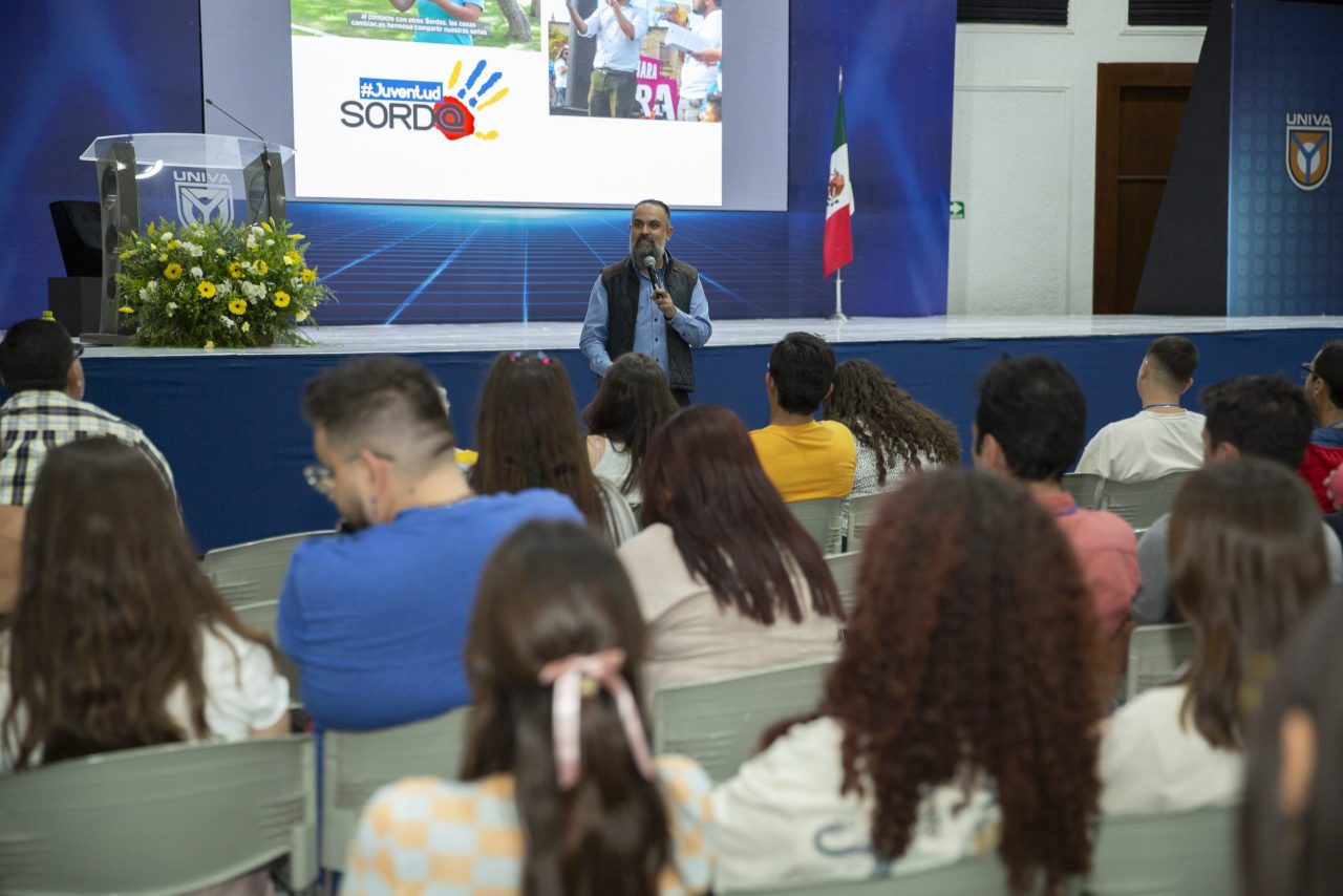 El Triple Encuentro 2024 en UNIVA impulsa la Responsabilidad Social Universitaria y la paz con jóvenes de ODUCAL.